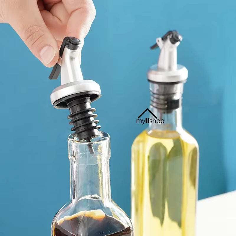 Oil Bottle Stopper Liquor Dispenser ABS Lock Wine Pourers Flip Top Drink Wine Stopper Leak-Proof Nozzle Bottle Cap Kitchen Tool