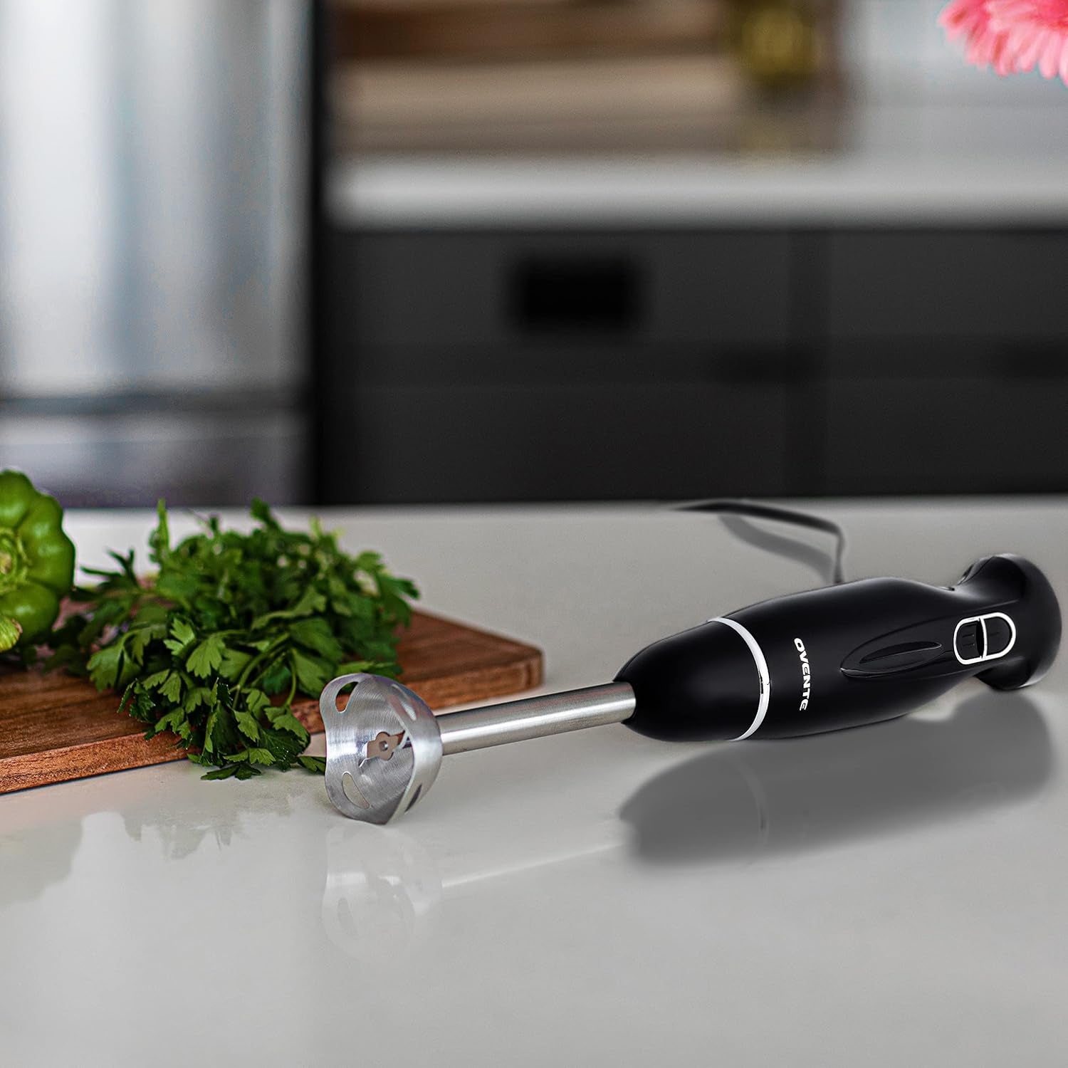 Electric Immersion Hand Blender 300 Watt 2 Mixing Speed with Stainless Steel Blades, Powerful Portable Easy Control Grip Stick Mixer Perfect for Smoothies, Puree Baby Food & Soup, Black HS560B