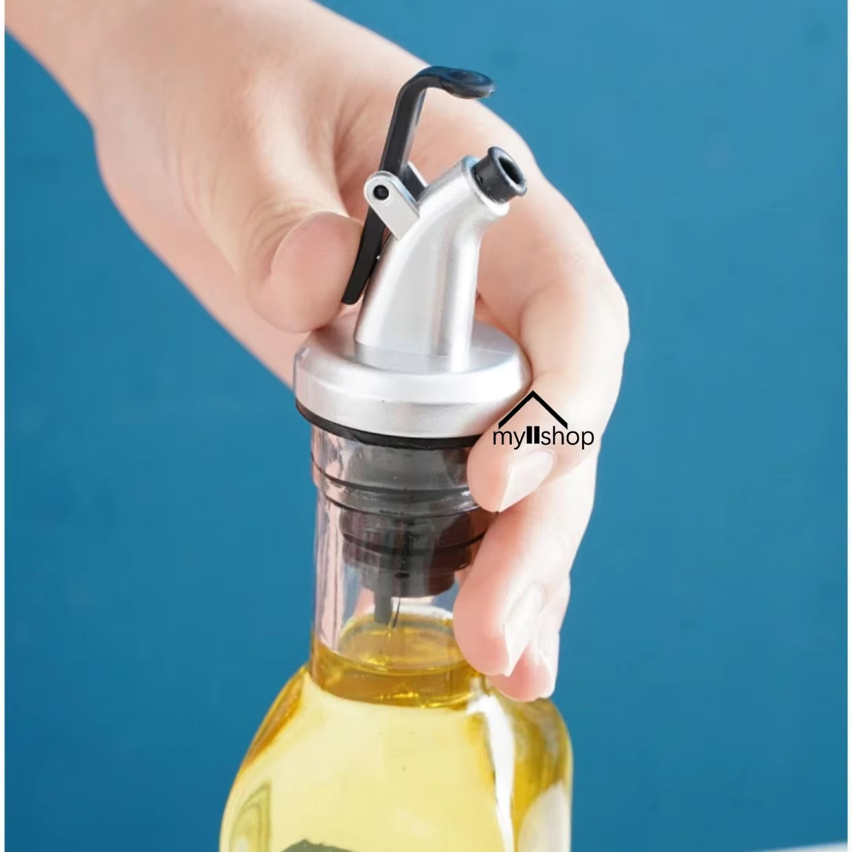 Oil Bottle Stopper Liquor Dispenser ABS Lock Wine Pourers Flip Top Drink Wine Stopper Leak-Proof Nozzle Bottle Cap Kitchen Tool